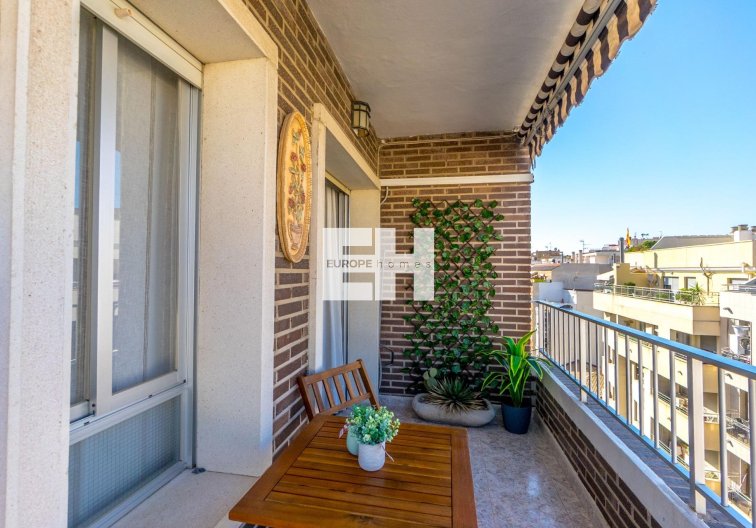 Segunda mano - Apartamento  - Torrevieja