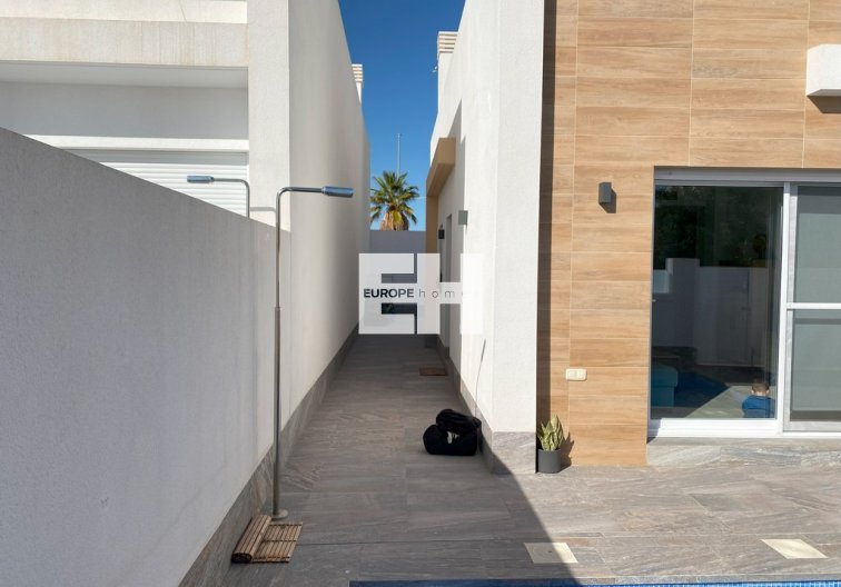 Segunda mano - villa - Avileses - Inland