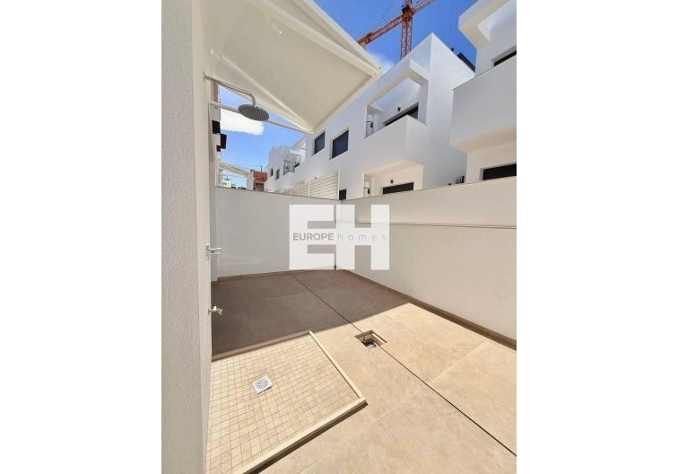 Segunda mano - Apartamento  - Orihuela - Urbanización Perla Del Mar