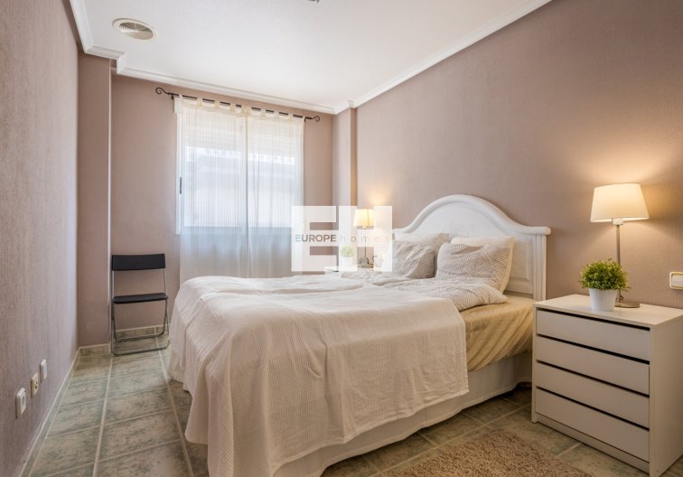 Segunda mano - villa - Guardamar del Segura - Costa Blanca