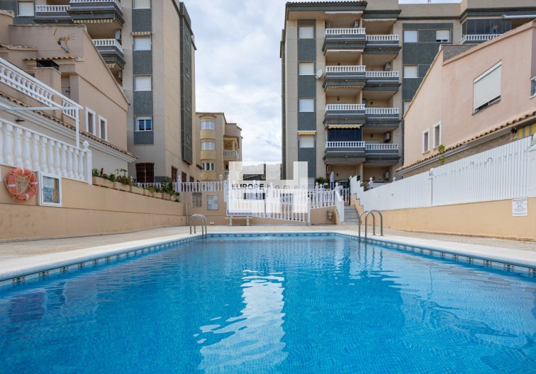 Segunda mano - villa - Guardamar del Segura - Costa Blanca