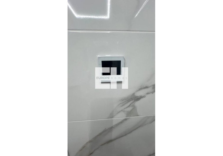 Segunda mano - Apartamento  - Torrevieja - Parque De Las Naciones