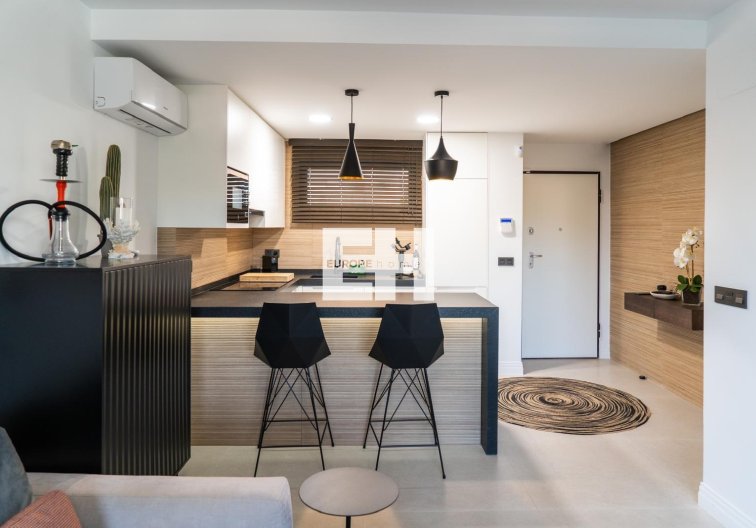 Segunda mano - Apartamento  - Torrevieja - La Veleta