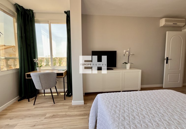 Segunda mano - town house - Playa Flamenca - Costa Blanca