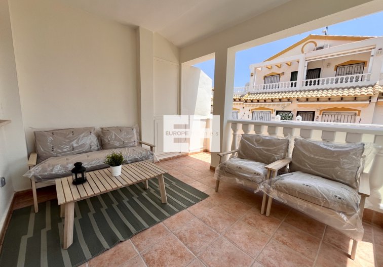 Segunda mano - town house - Playa Flamenca - Costa Blanca