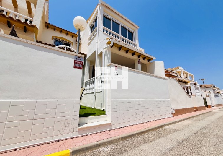 Segunda mano - town house - Playa Flamenca - Costa Blanca