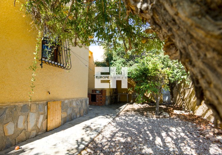 Segunda mano - villa - La Siesta - Costa Blanca