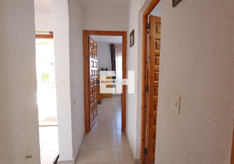 Segunda mano - villa - La Siesta - Costa Blanca