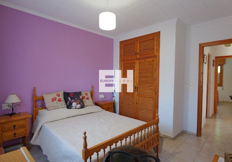 Segunda mano - villa - La Siesta - Costa Blanca