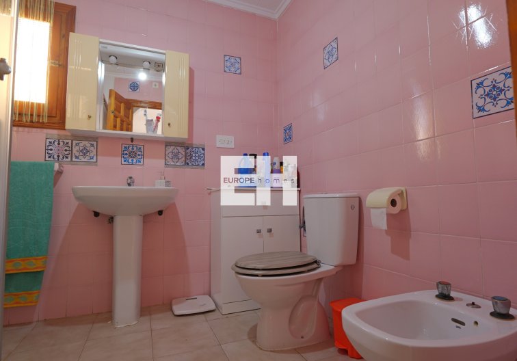 Segunda mano - villa - La Siesta - Costa Blanca