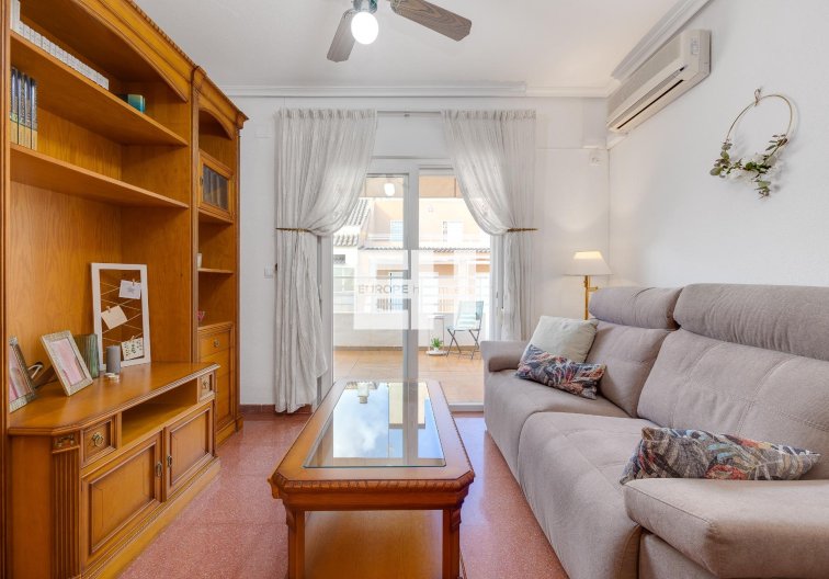 Segunda mano - Atico - Torrevieja - Paseo Maritimo