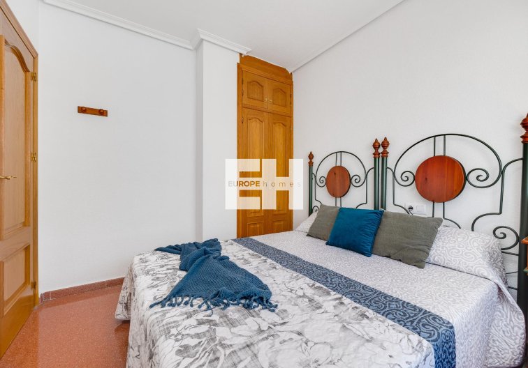 Segunda mano - Atico - Torrevieja - Paseo Maritimo