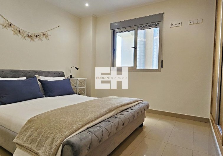 Segunda mano - Apartamento  - Torrevieja - Estacion De Autobuses