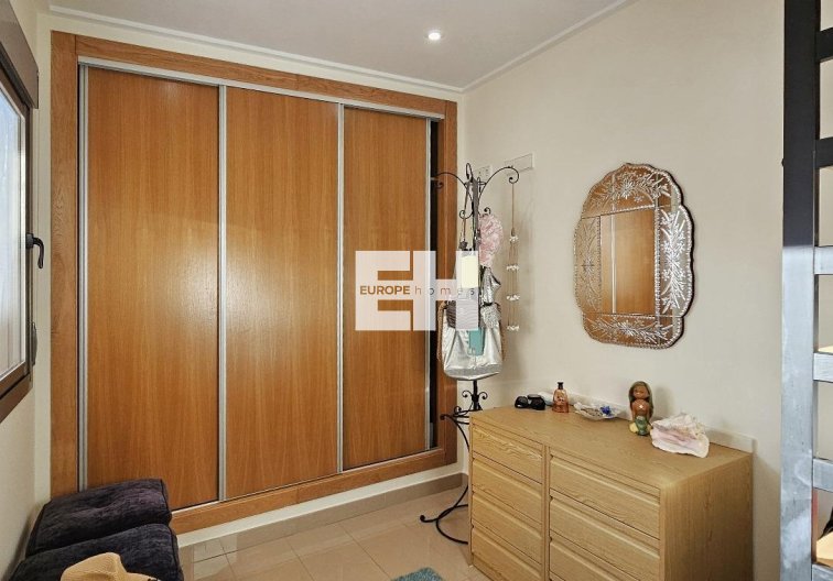 Segunda mano - Apartamento  - Torrevieja - Estacion De Autobuses