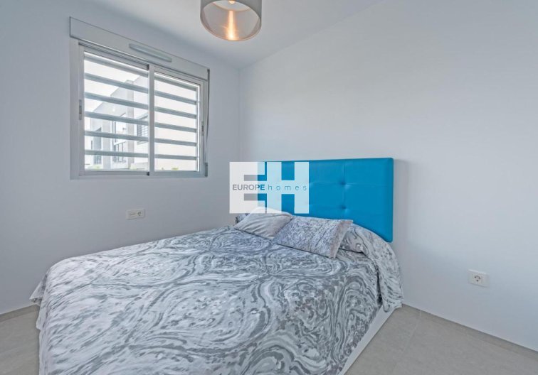 Segunda mano - Bungalow - Torrevieja - Auguas Neuvas