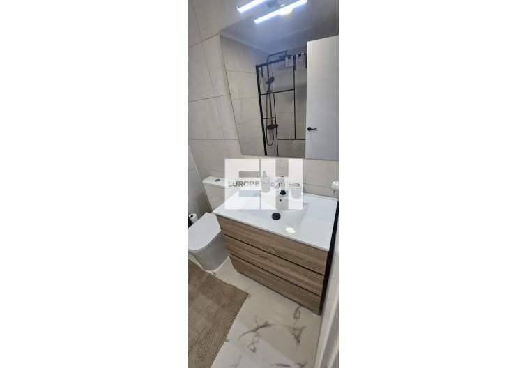 Segunda mano - Apartamento  - Orihuela Costa - Punta Prima