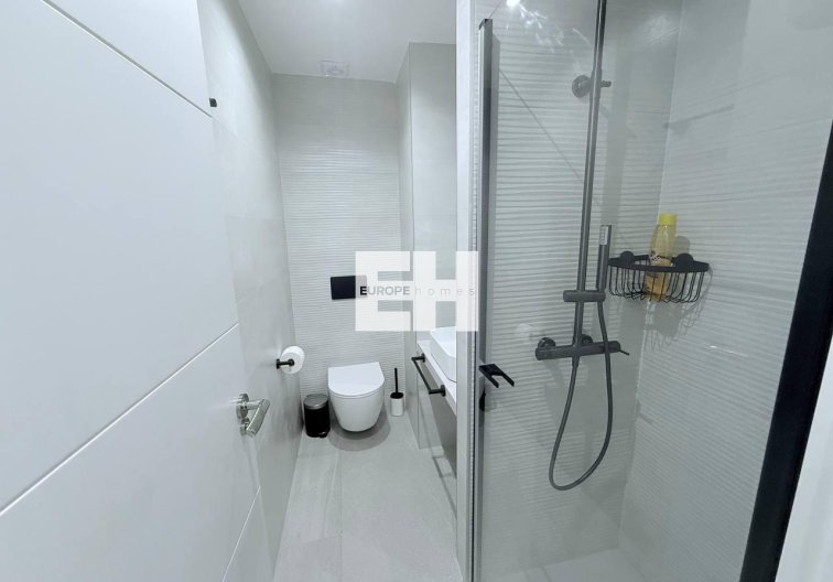 Segunda mano - Apartamento  - Torrevieja - La Mata