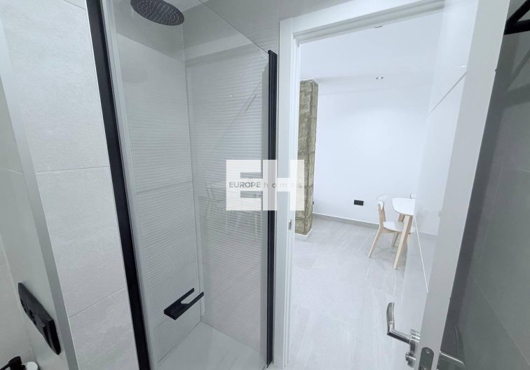 Segunda mano - Apartamento  - Torrevieja - La Mata