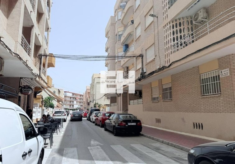 Segunda mano - Apartamento  - Torrevieja - La Mata