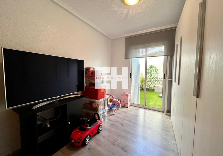 Segunda mano - Apartamento  - Torrevieja - Costa Blanca