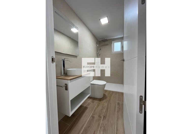 Revente - Appartement - Torrevieja - La Mata