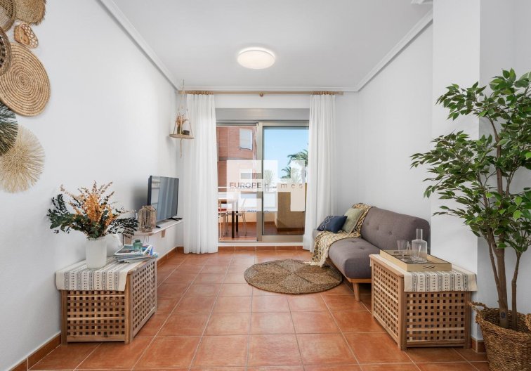 Segunda mano - Apartamento  - Guardamar del Segura - Pueblo