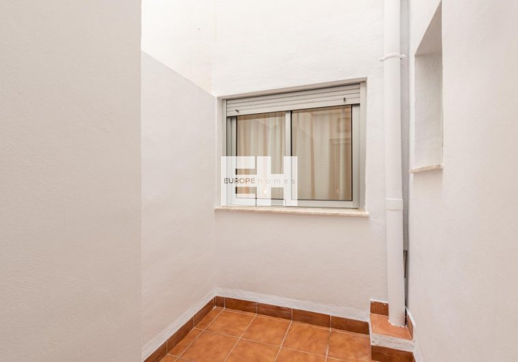 Segunda mano - Apartamento  - Guardamar del Segura - Pueblo