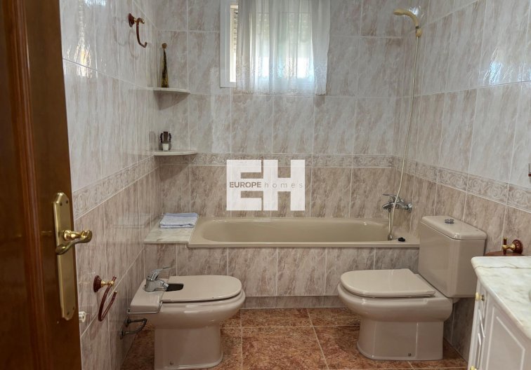 Segunda mano - town house - Formentera del Segura - Pueblo 5