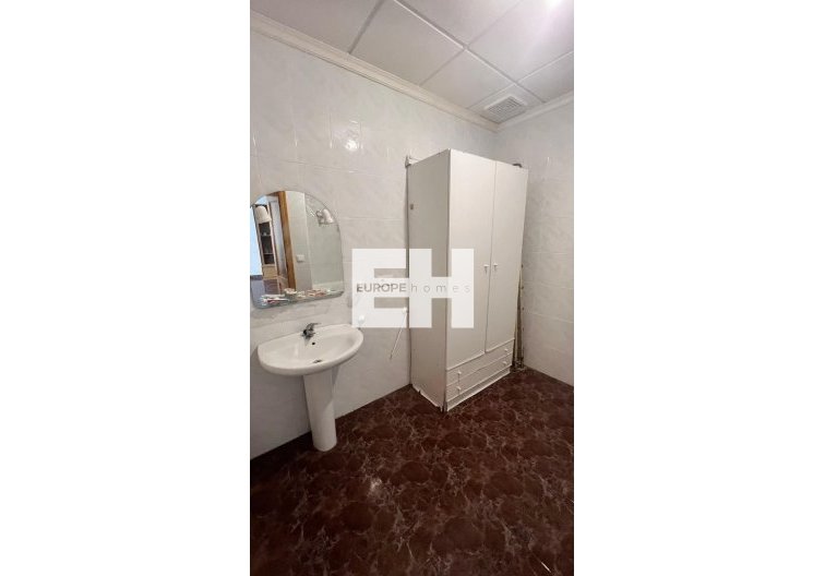 Segunda mano - town house - Torrevieja - Estacion De Autobuses