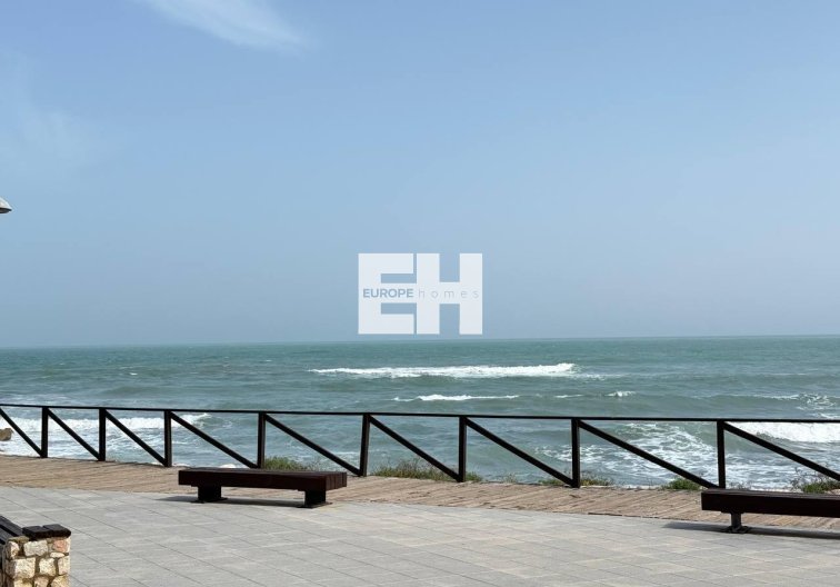 Segunda mano - Apartamento  - Orihuela Costa - Punta Prima