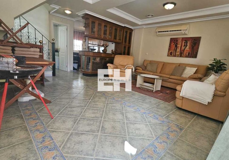 Segunda mano - villa - Guardamar del Segura - Campomar