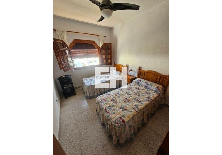 Segunda mano - Bungalow - Pilar de la Horadada - Costa Blanca