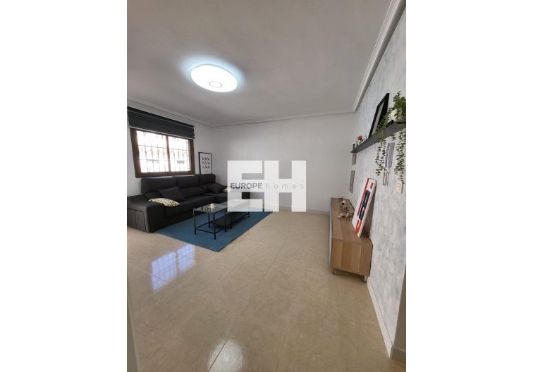 Segunda mano - villa - San Miguel de Salinas - Cerro Del Sol