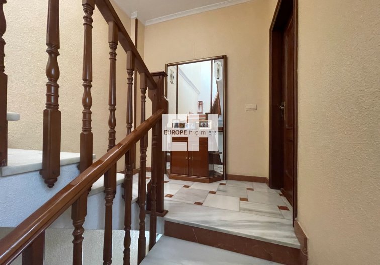 Segunda mano - villa - San Miguel de Salinas - Inland