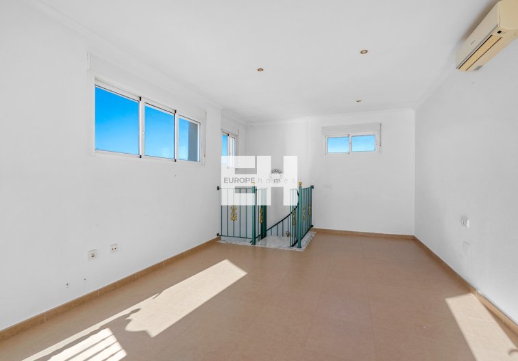 Revente - villa - Ciudad Quesada - Costa Blanca