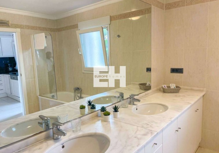 Revente - Appartement - Benissa Costa - Costa Blanca