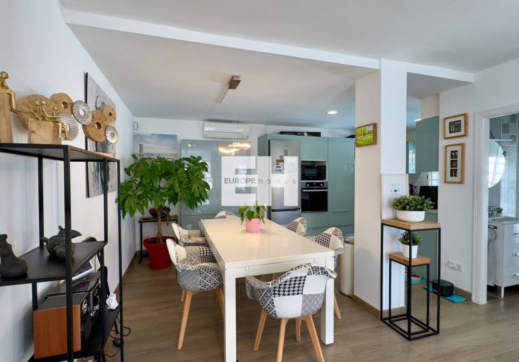 Resale - villa - Orihuela Costa - Costa Blanca