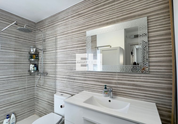 Resale - villa - Orihuela Costa - Costa Blanca