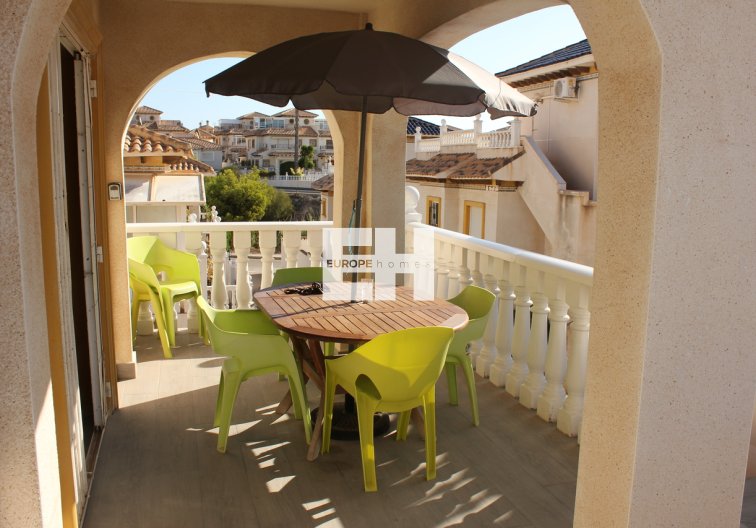 Segunda mano - villa - La Zenia - Costa Blanca