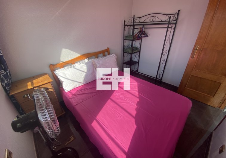 Segunda mano - villa - La Zenia - Costa Blanca