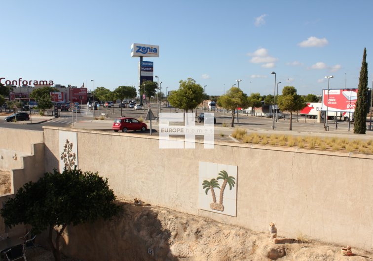 Segunda mano - villa - La Zenia - Costa Blanca