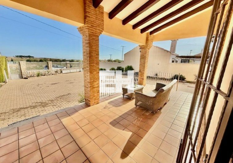 Revente - villa - Avileses - Inland