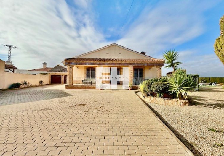 Revente - villa - Avileses - Inland