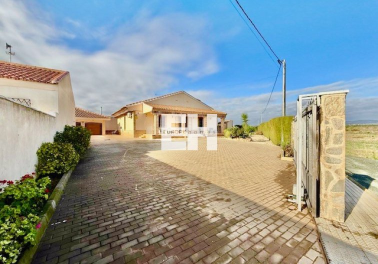 Revente - villa - Avileses - Inland