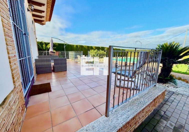 Revente - villa - Avileses - Inland