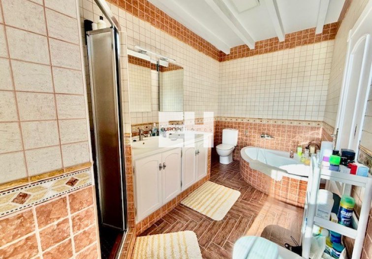 Revente - villa - Avileses - Inland