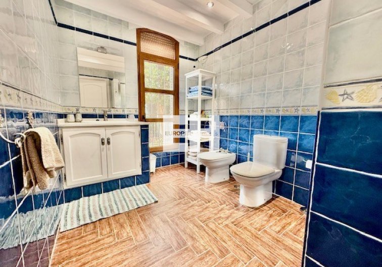 Revente - villa - Avileses - Inland