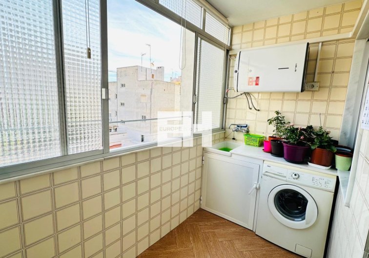 Revente - Appartement - Torrevieja - Centro