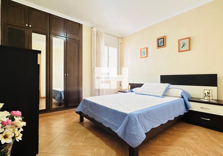 Revente - Appartement - Torrevieja - Centro