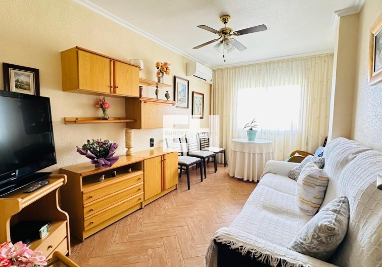 Revente - Appartement - Torrevieja - Centro